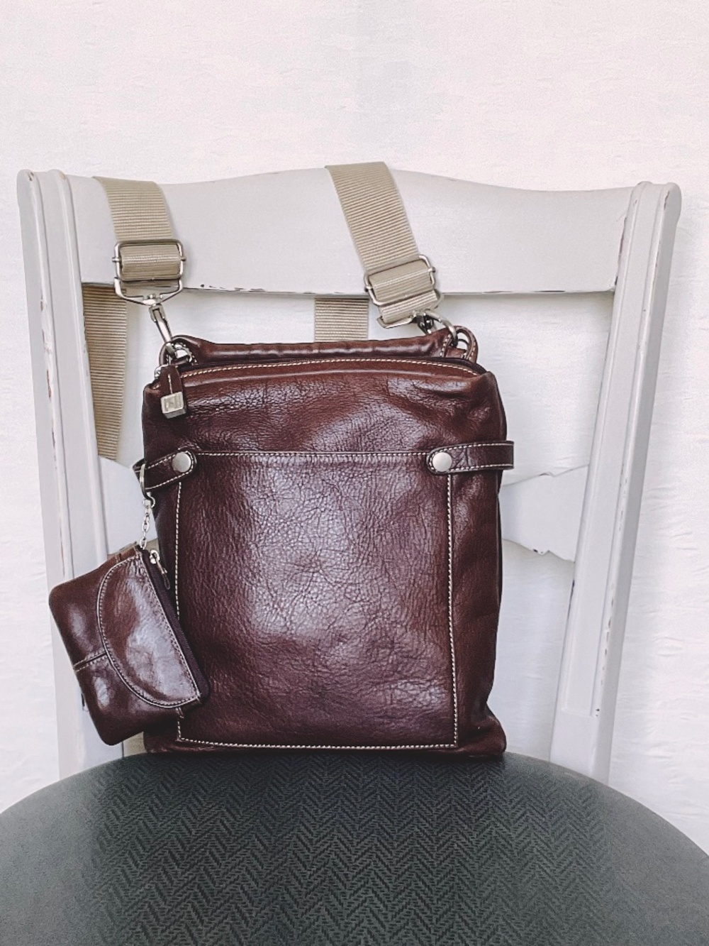 Soprano Leather Crossbody Bag Brown Leather with Coin/ID Pouch Webbing Strap